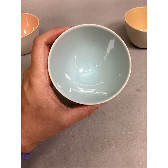 Set Of 4 Rice Or Condiment Bowls - 3.75”D - Picture 8 of 13